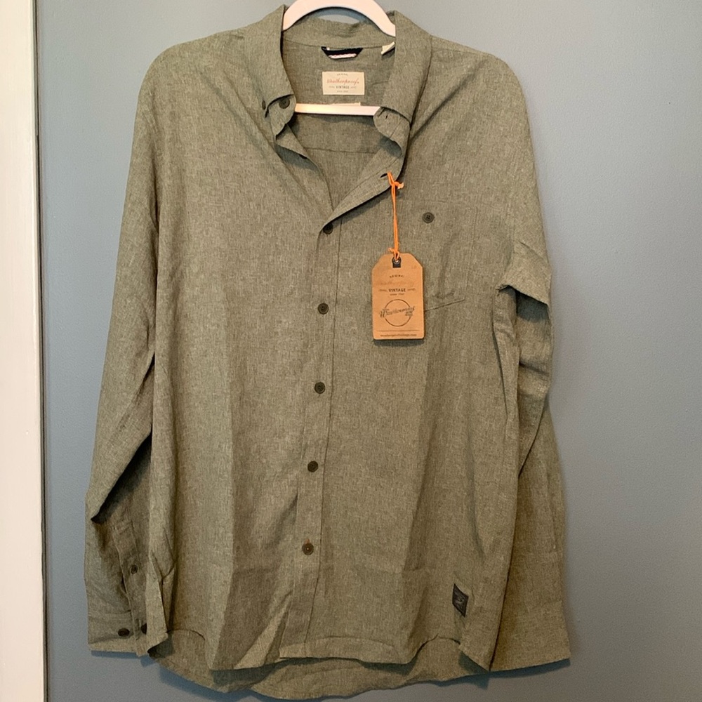 NWT Weatherproof Vintage Button down